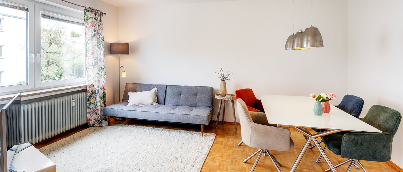 플랫 München Pasing 04 거실 공간 13585