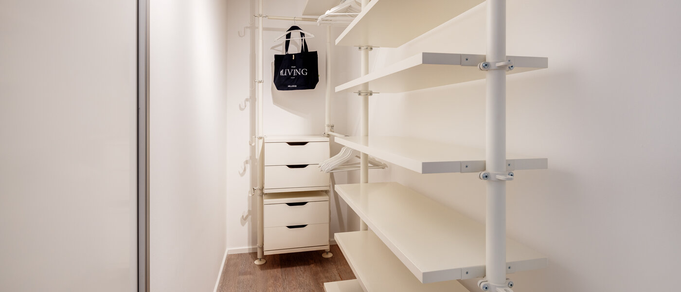 Επίπεδη München Bogenhausen 01 Ντουλάπα walk-in 13604