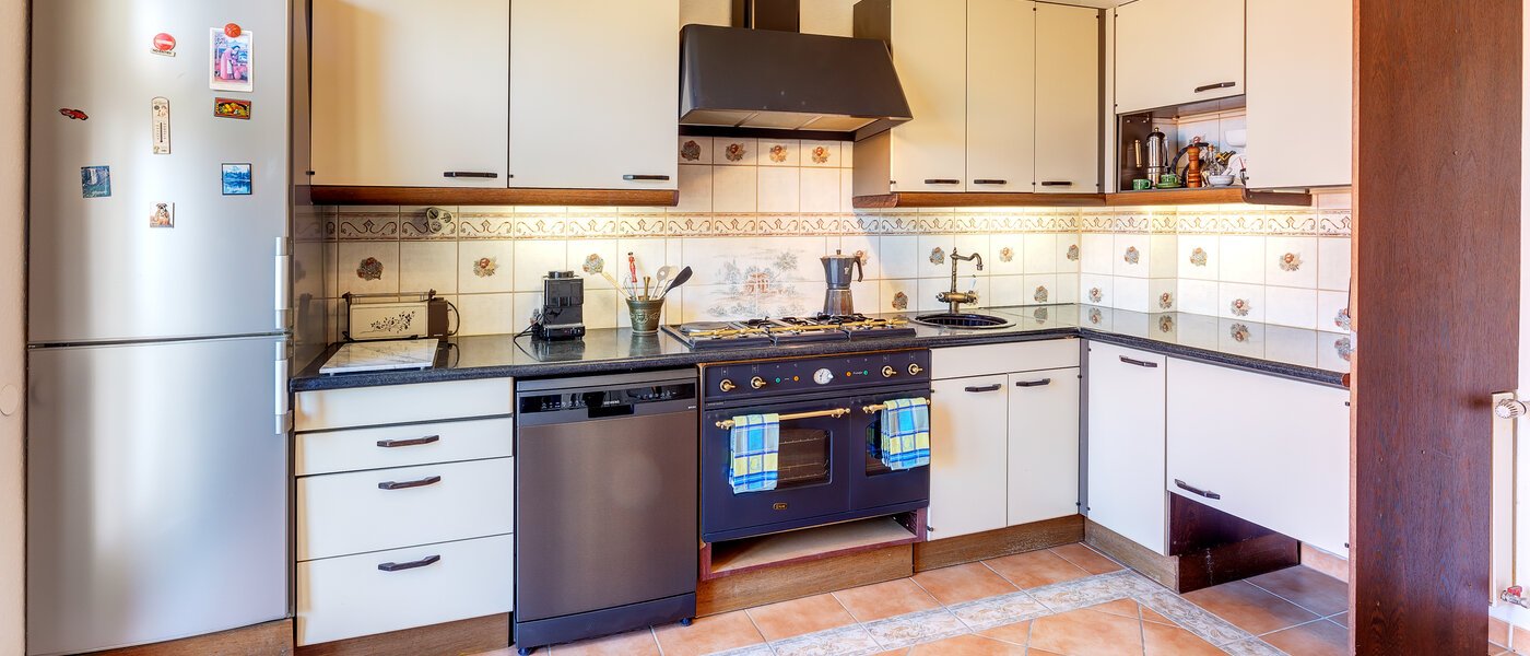 Ploché München Bogenhausen 02 Kuchyňa 13612