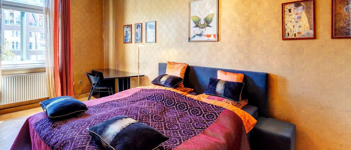 Ploché München Bogenhausen 01 Spálňa 13612