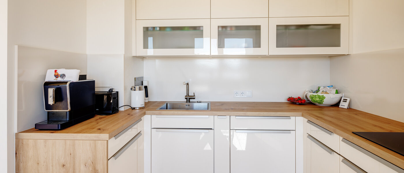 Ravna stran München Neuperlach 01 Kuhinja 13623