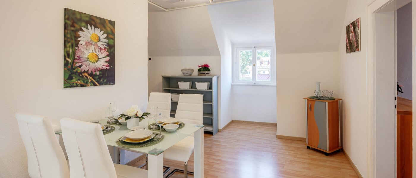 Podkrovní byt München Nymphenburg 02 Chodba/chodba 13654