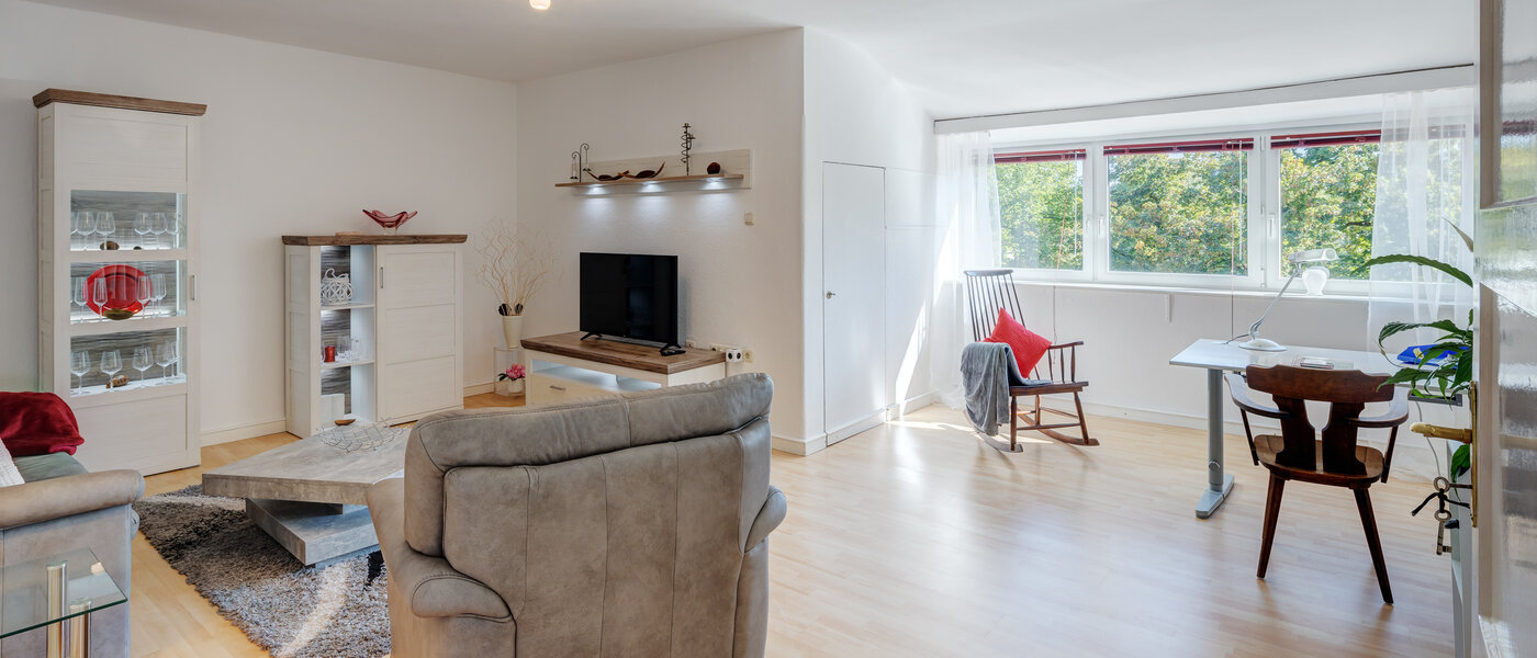 Podkrovní byt München Nymphenburg 02 Obývací prostor 13654