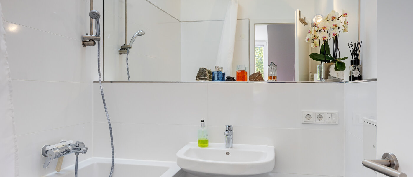 Lägenhet med takterrass München Ramersdorf 02 1:a badrummet 13657