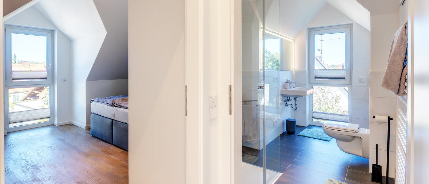 Vindsvåning Aschheim 07 Korridor/hallgång 13679