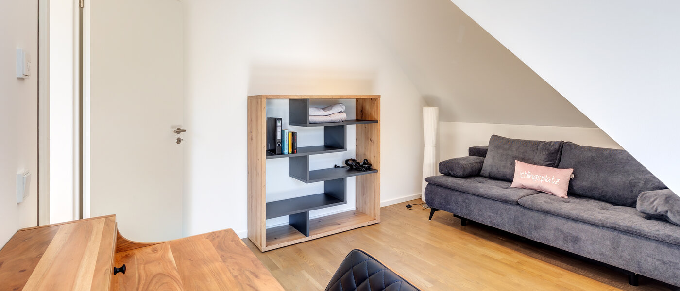 Vindsvåning Aschheim 03 Arbetsrum/gästrum 13679