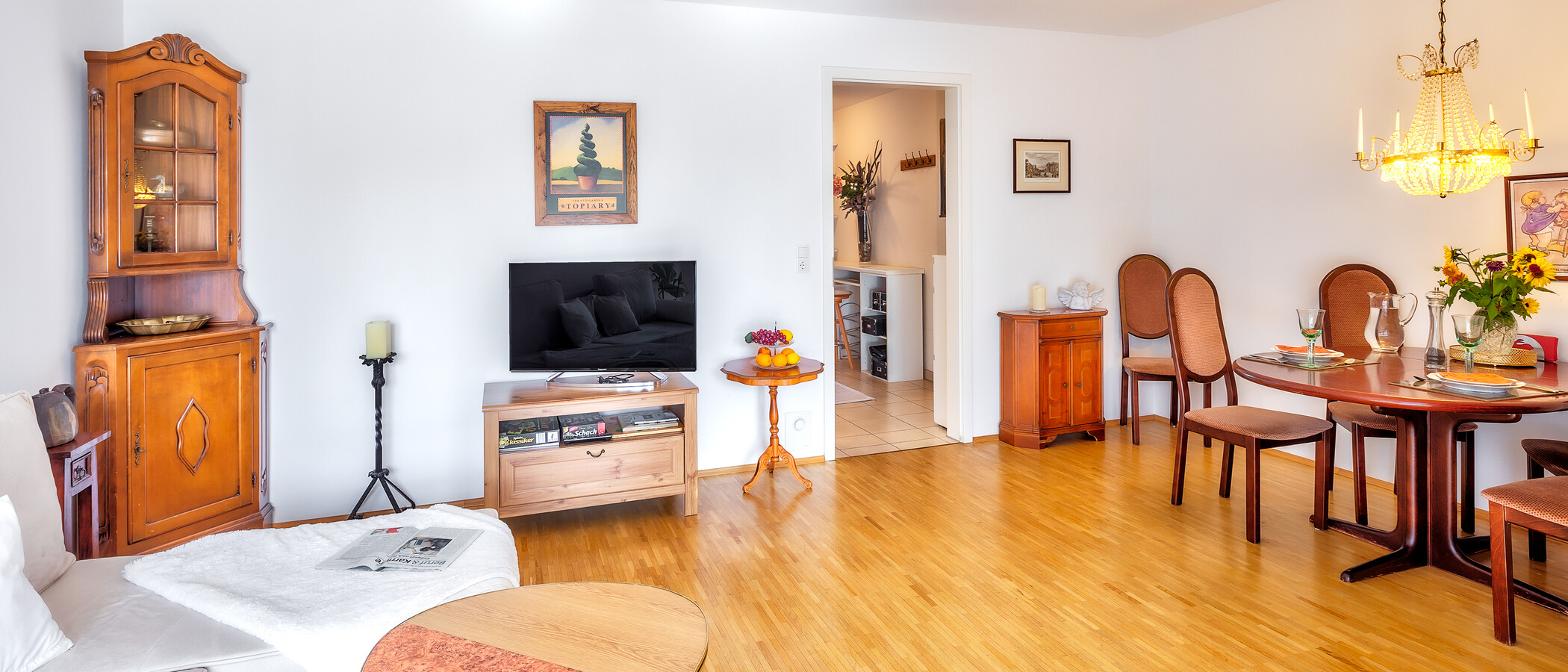 Flat Unterhaching 03 Stue og oppholdsrom 13690