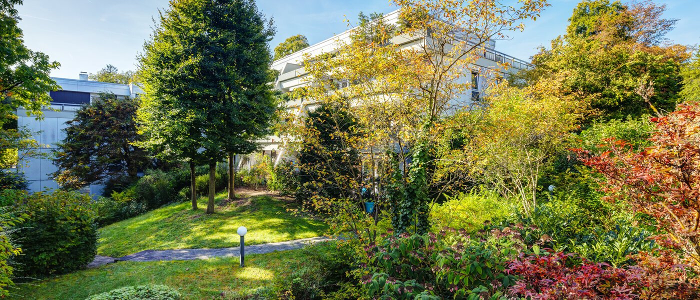 Ravna stran München Solln 01 Oglejte si 13691