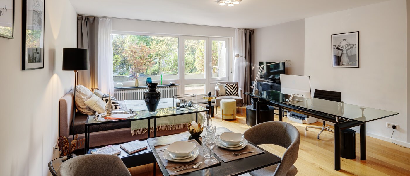 Ravna stran München Solln 03 Dnevni prostor 13691