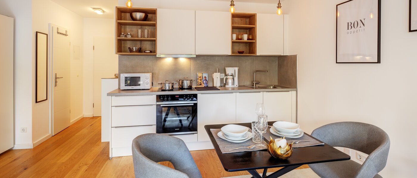 Ravna stran München Solln 05 Dnevni prostor 13691