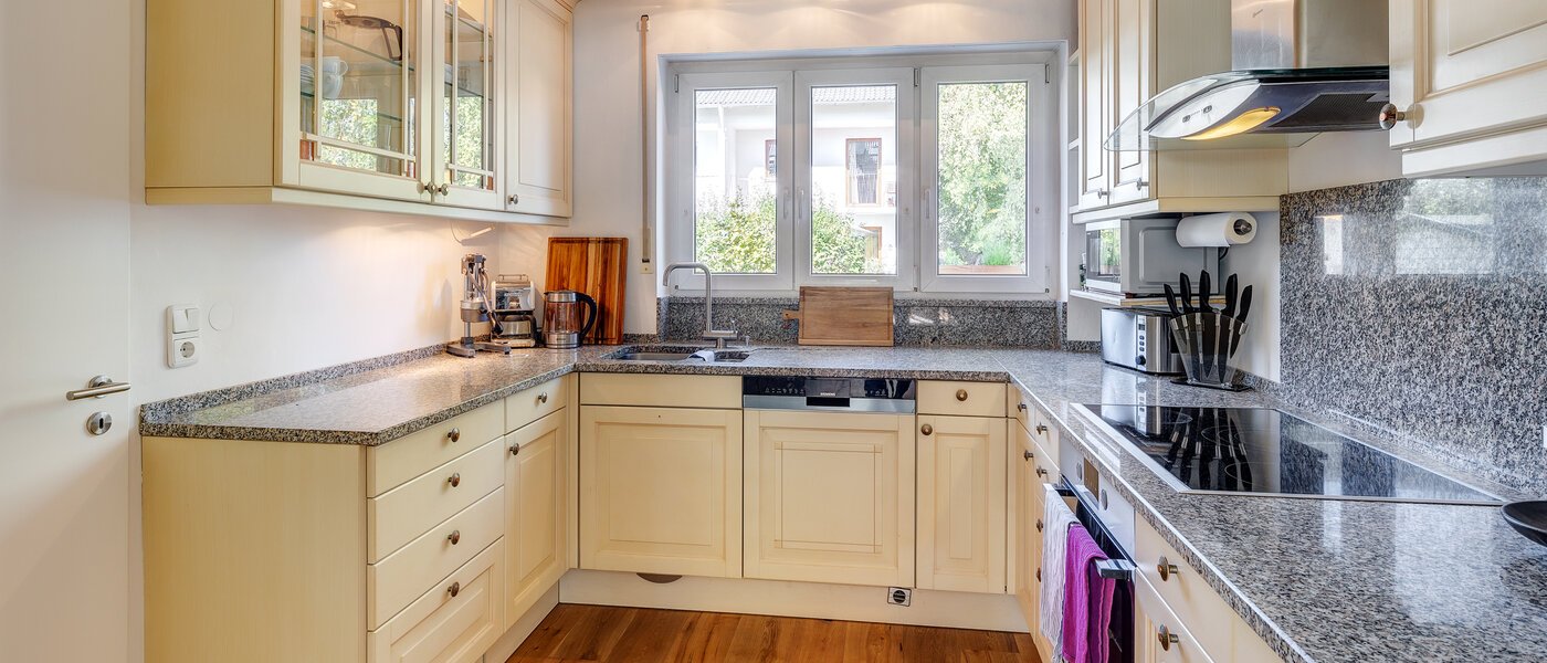 Köşe teraslı ev Eichenau 01 Mutfak 13696