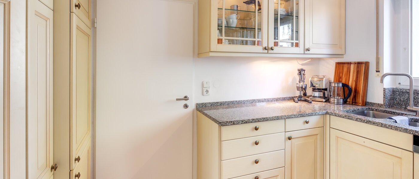 Köşe teraslı ev Eichenau 04 Mutfak 13696