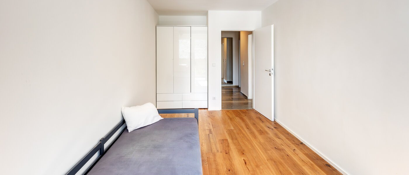 Köşe teraslı ev Eichenau 03 2. yatak odası 13696