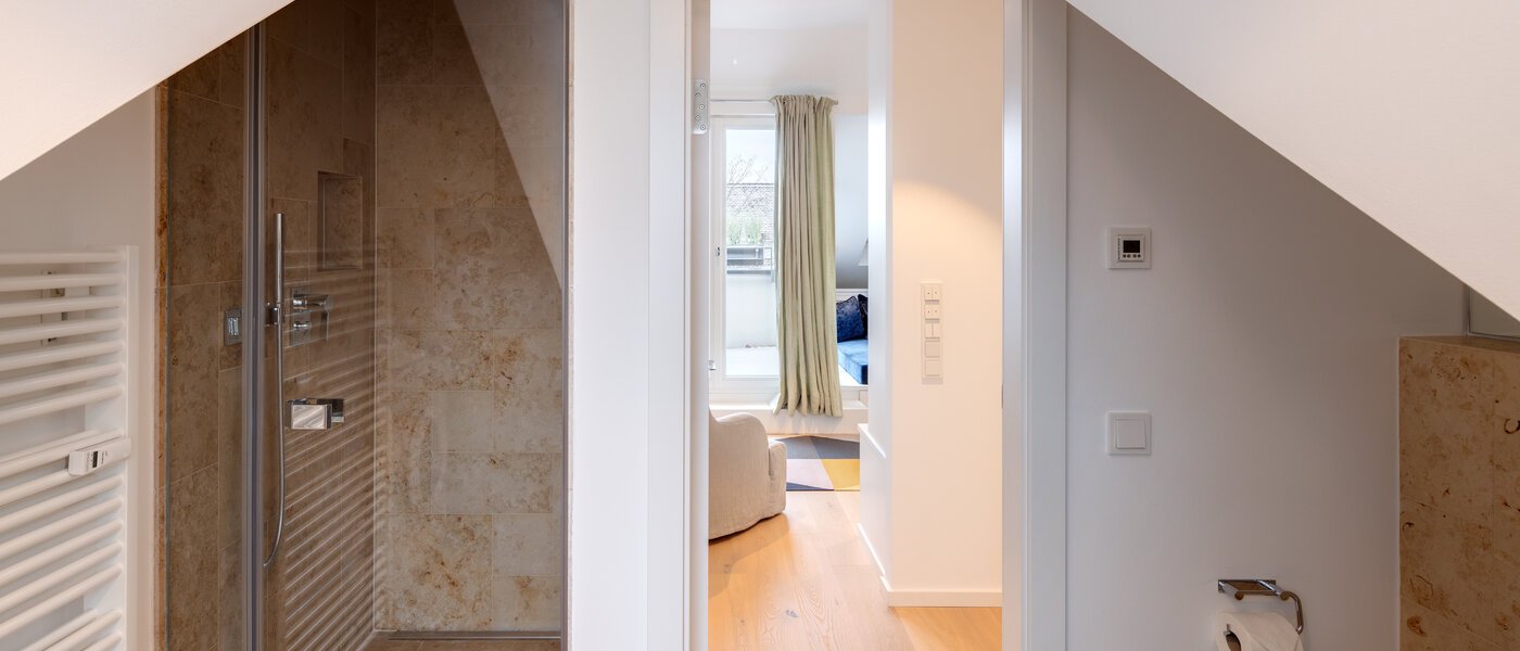 Maisonette lakás München Altbogenhausen 02 2. fürdőszoba 13706