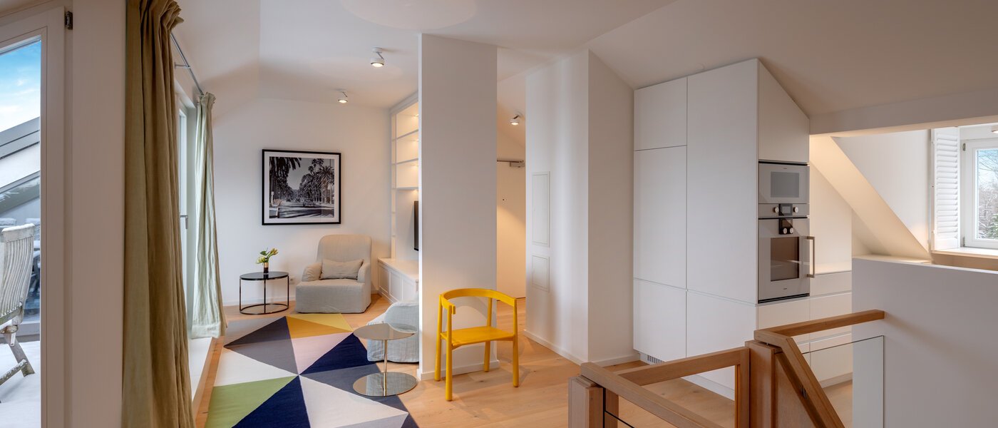 Maisonette lakás München Altbogenhausen 01 Nappali 13706