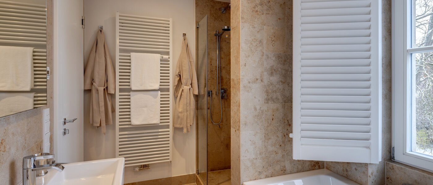 Maisonette lakás München Altbogenhausen 04 1. fürdőszoba 13706