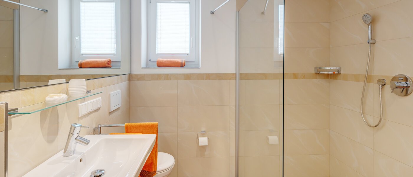 Επίπεδη München Hasenbergl 01 Μπάνιο 13712