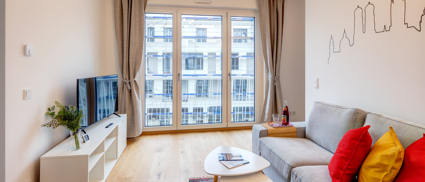 플랫 München Lochhausen 04 거실 공간 13715