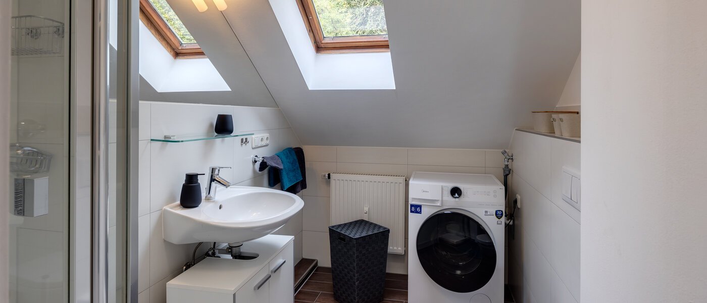 Apartamento no sótão Eching 01 Casa de banho 13716