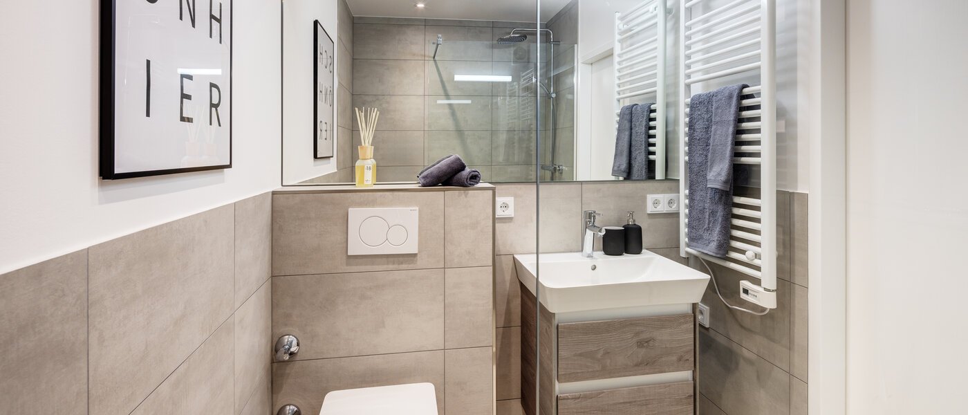 Ploché München Arabellapark 01 Kúpeľňa 13725