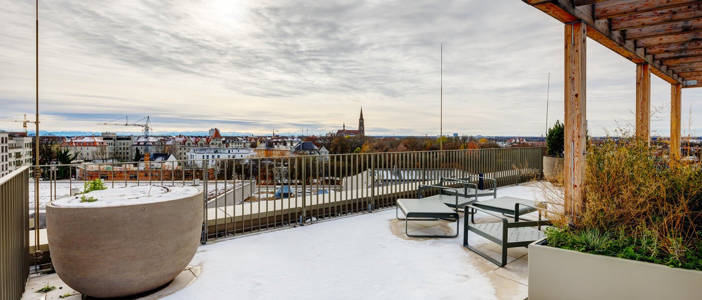 Flad München Au-Haidhausen 02 Fælles terrasse  13751