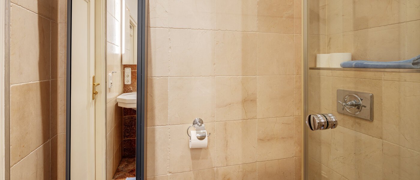 Ploché München Maxvorstadt - Rund um den Josephplatz 03 Koupelna 13761