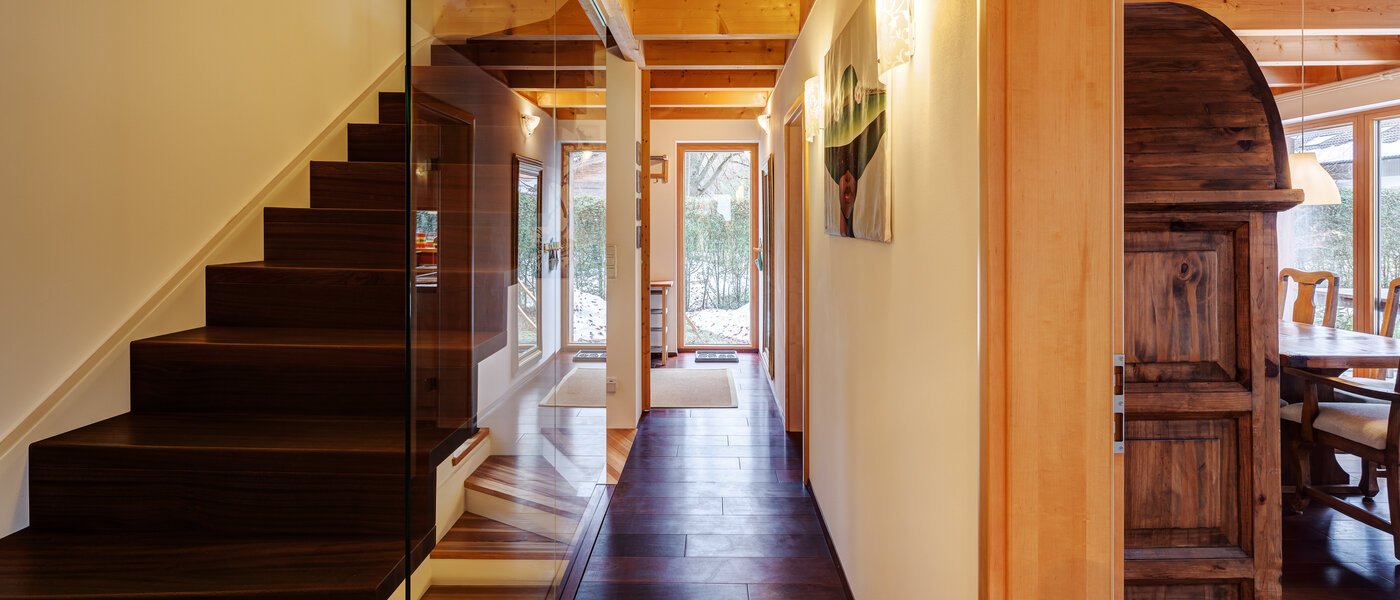 Moradia isolada Oberhaching 02 Corredor/passagem 13766