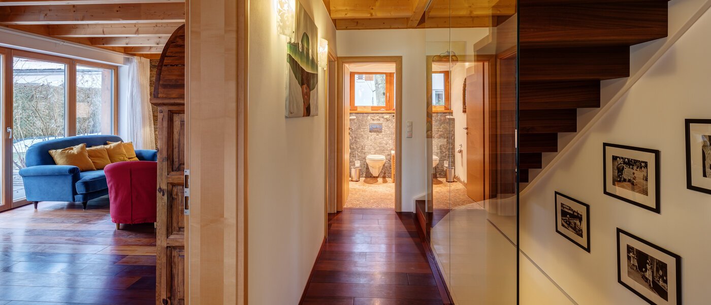 Moradia isolada Oberhaching 03 Corredor/passagem 13766