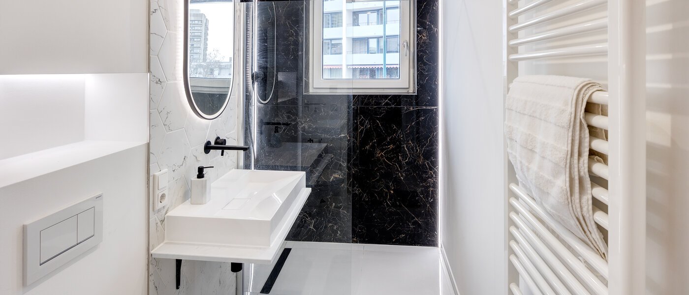 Stanovanje s strešno teraso München Schwabing-West 01 Kopalnica 13771