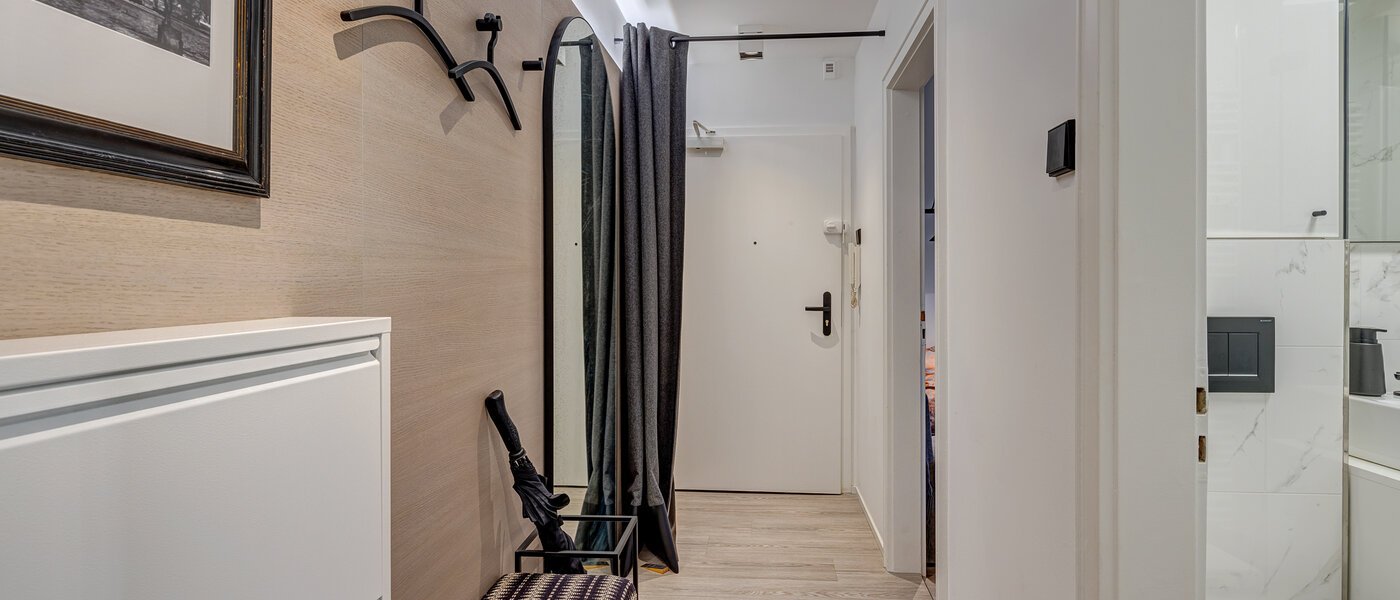 Επίπεδη München Schwabing-Nord (zw. Belgrad- & Leopoldstraße) 01 Διάδρομος/διάδρομος 13778