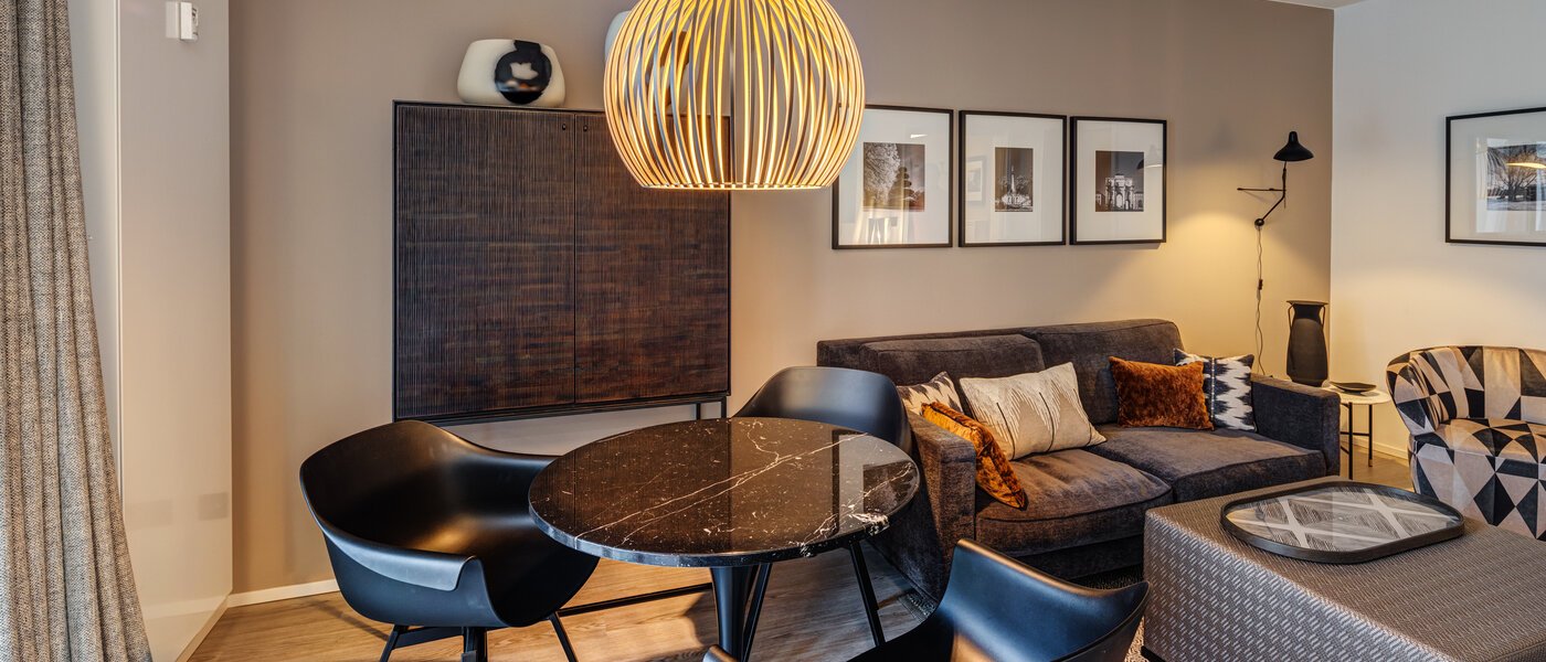 Επίπεδη München Schwabing-Nord (zw. Belgrad- & Leopoldstraße) 02 Καθιστικό 13778