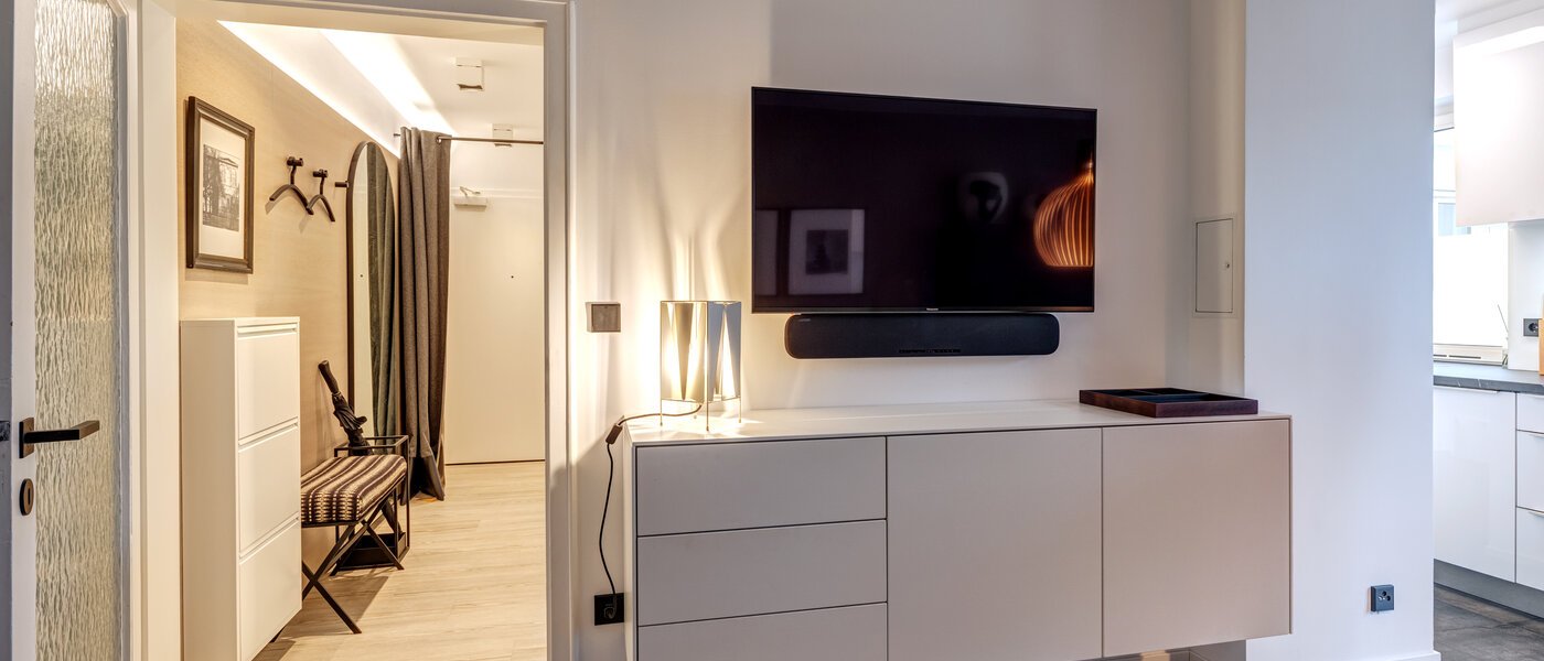 Επίπεδη München Schwabing-Nord (zw. Belgrad- & Leopoldstraße) 04 Καθιστικό 13778