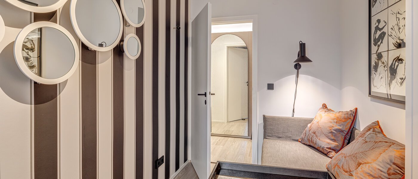 Επίπεδη München Schwabing-Nord (zw. Belgrad- & Leopoldstraße) 02 Δωμάτιο επισκεπτών 13778