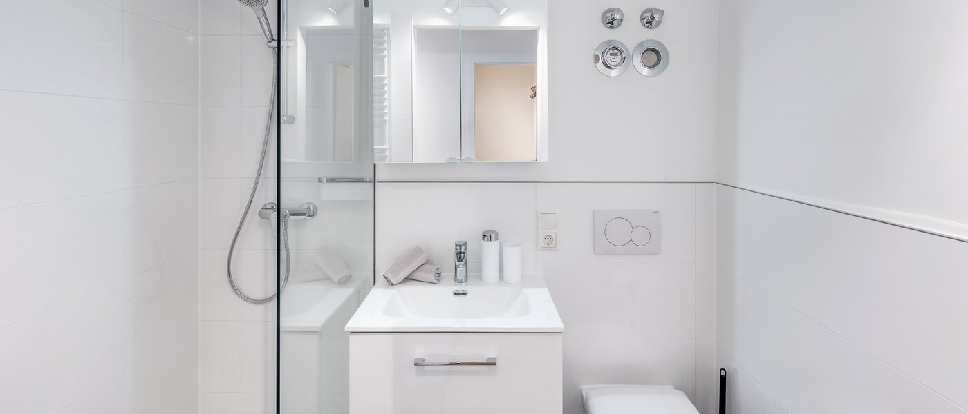 Düz München Neuhausen 01 Banyo 13806