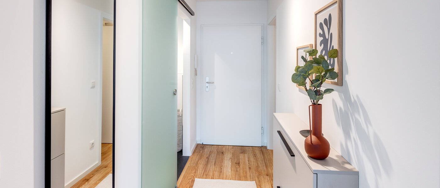 Düz München Neuhausen 01 Koridor/koridor geçidi 13806