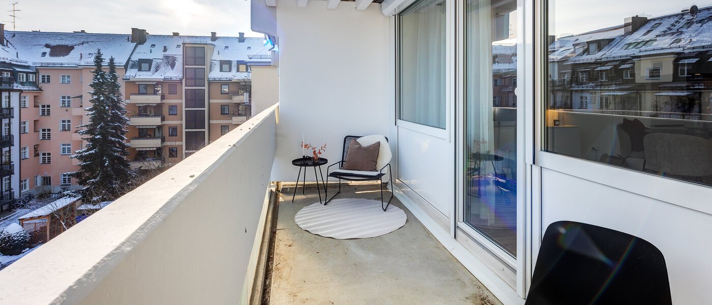 Düz München Neuhausen 02 Balkon 13806