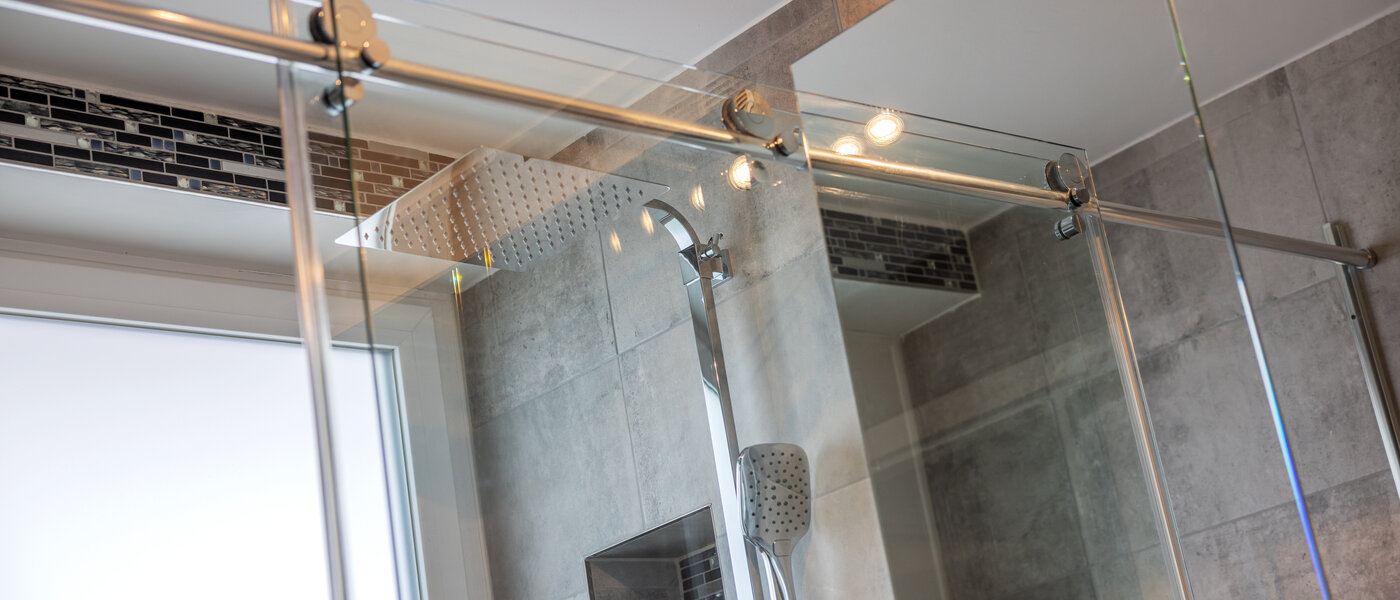 Ravna stran München Moosach 02 Kopalnica 13811