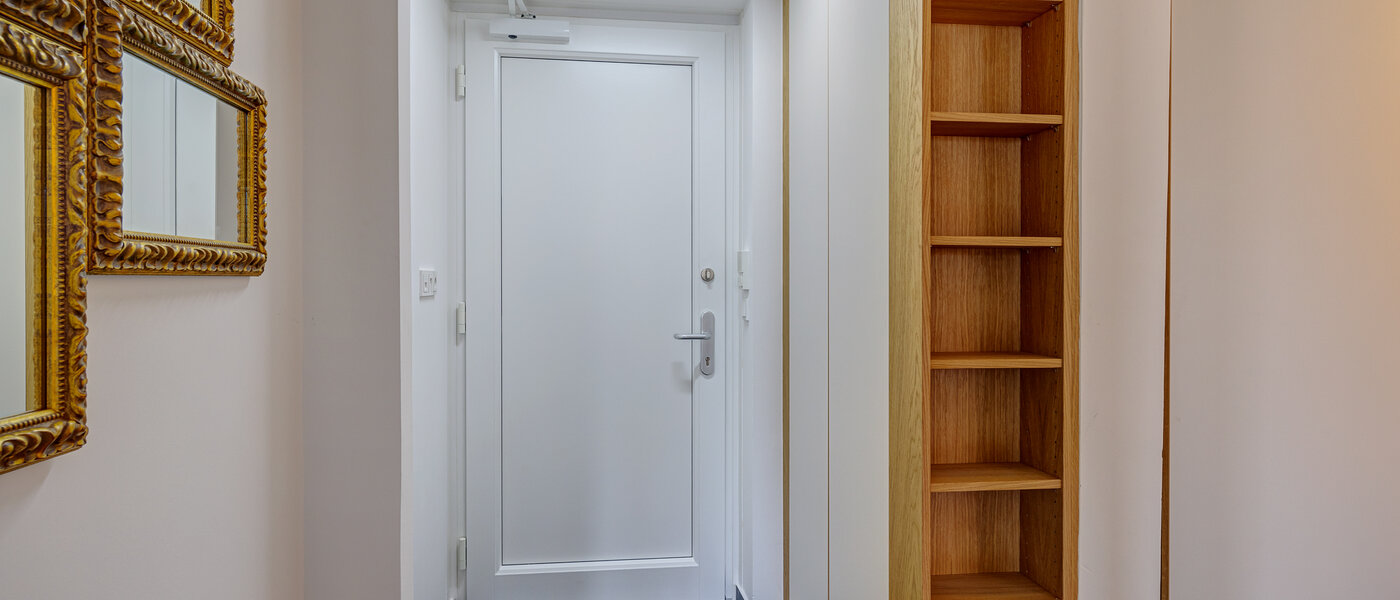 Ravna stran München Moosach 01 Koridor/hodnik 13811