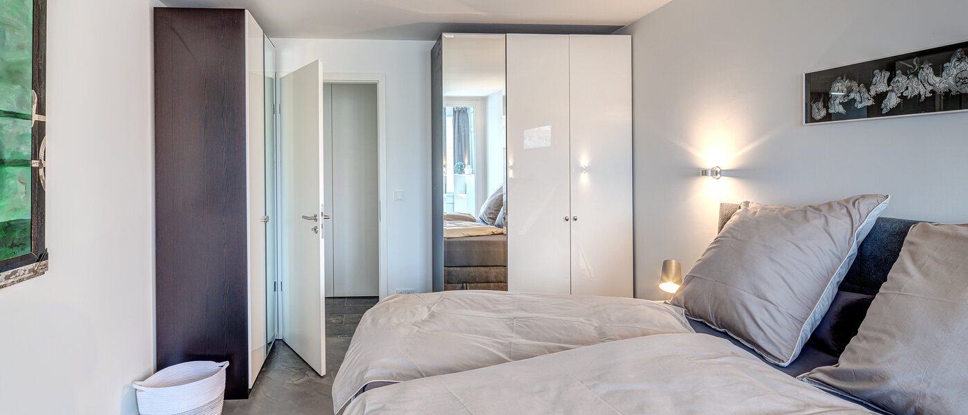 Ravna stran München Moosach 04 Spalnica 13811