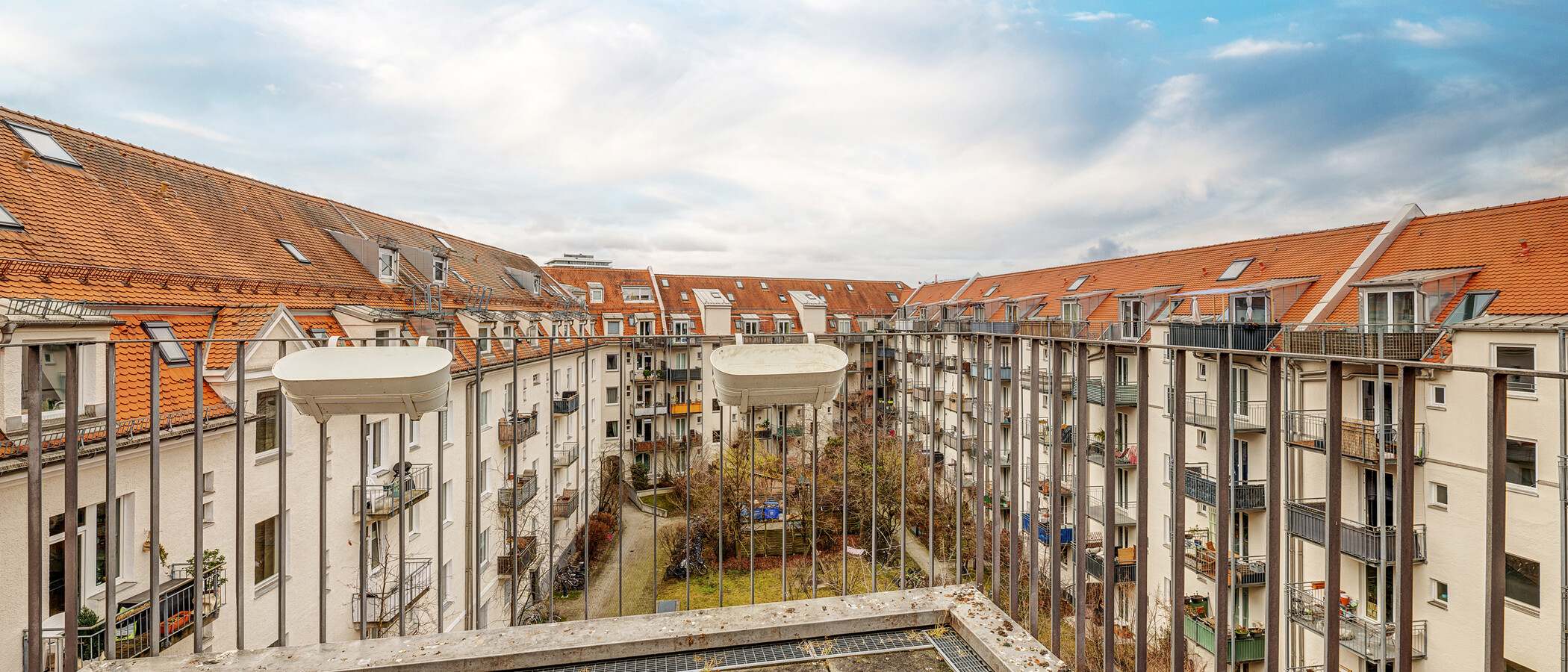 Mansardă plată München Schwabing (rechts der Leopoldstraße) 01 Balcon 13837