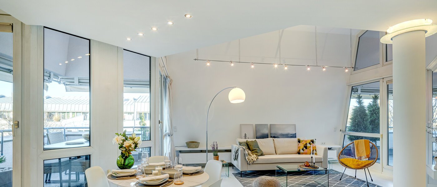 Maisonnette galerijflat München Bogenhausen 01 Leefruimte 13849