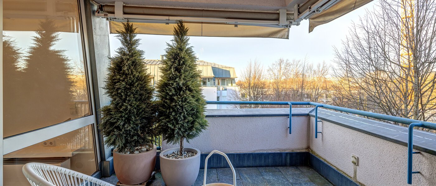 Maisonnette galerijflat München Bogenhausen 01 2e balkon 13849