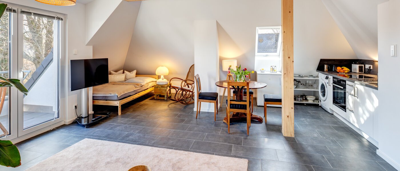 Таванско помещение München Waldtrudering 04 Дневна зона 13853