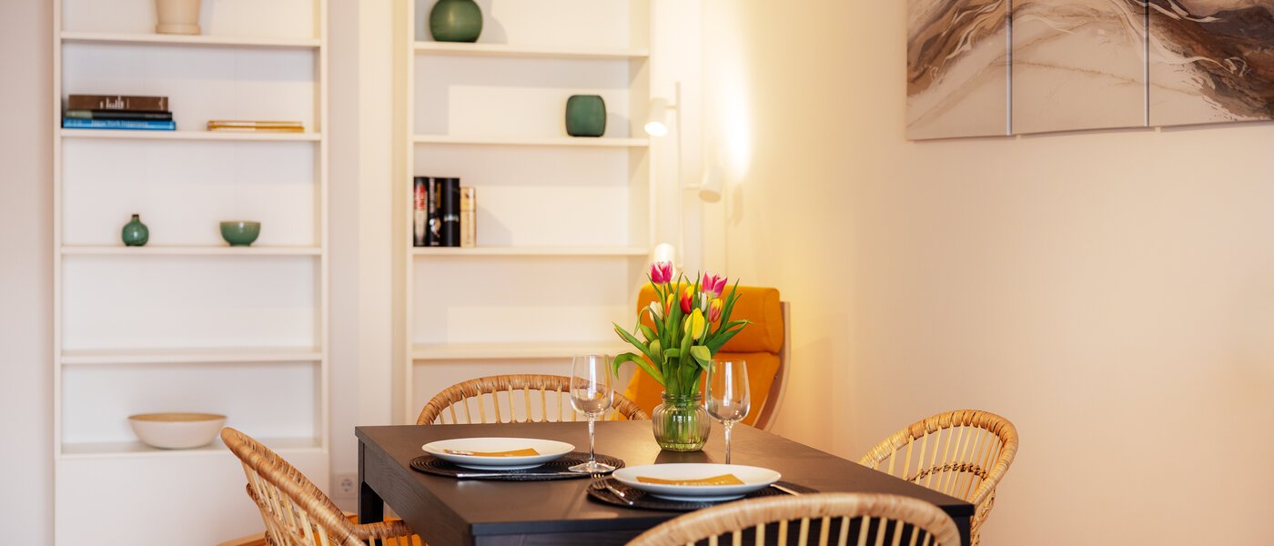 Płaski München Neuhausen 03 Kuchnia 13855