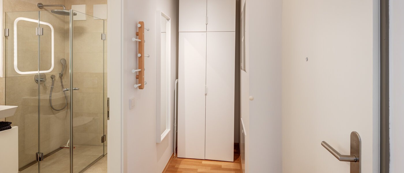 Płaski München Neuhausen 02 Korytarz/przejście 13855