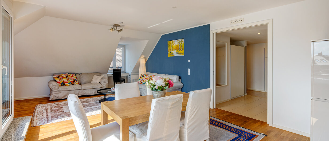 Podstrešno stanovanje München Ludwigsvorstadt 04 Dnevni prostor 13896