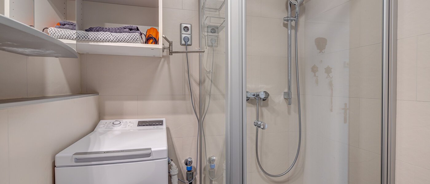 Ploché München Schwabing-West 02 Koupelna 13932