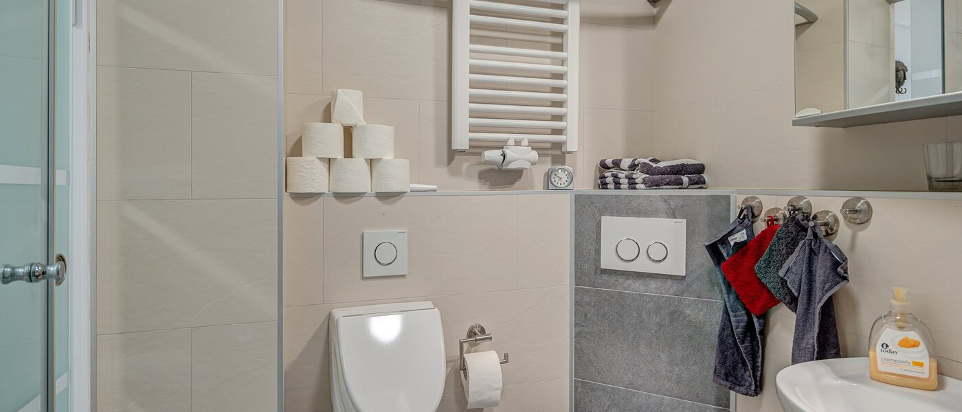 Ploché München Schwabing-West 03 Koupelna 13932