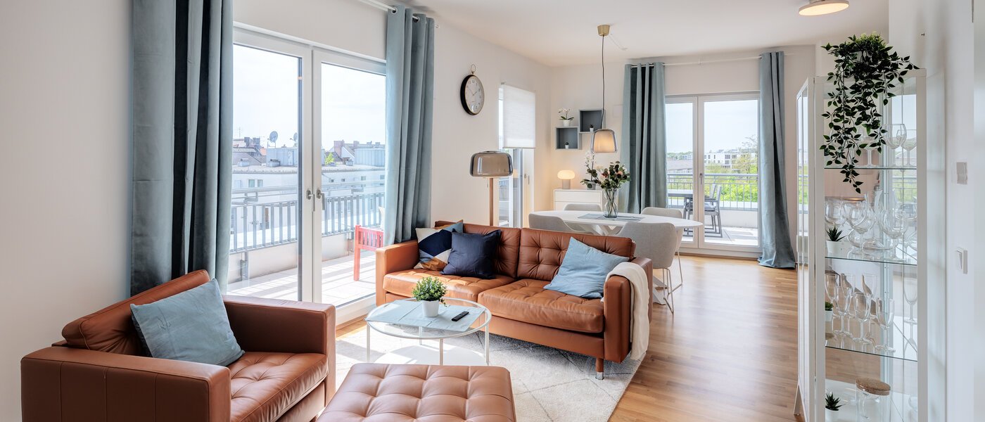 옥상 테라스 플랫 München Neuhausen 01 거실 공간 13934