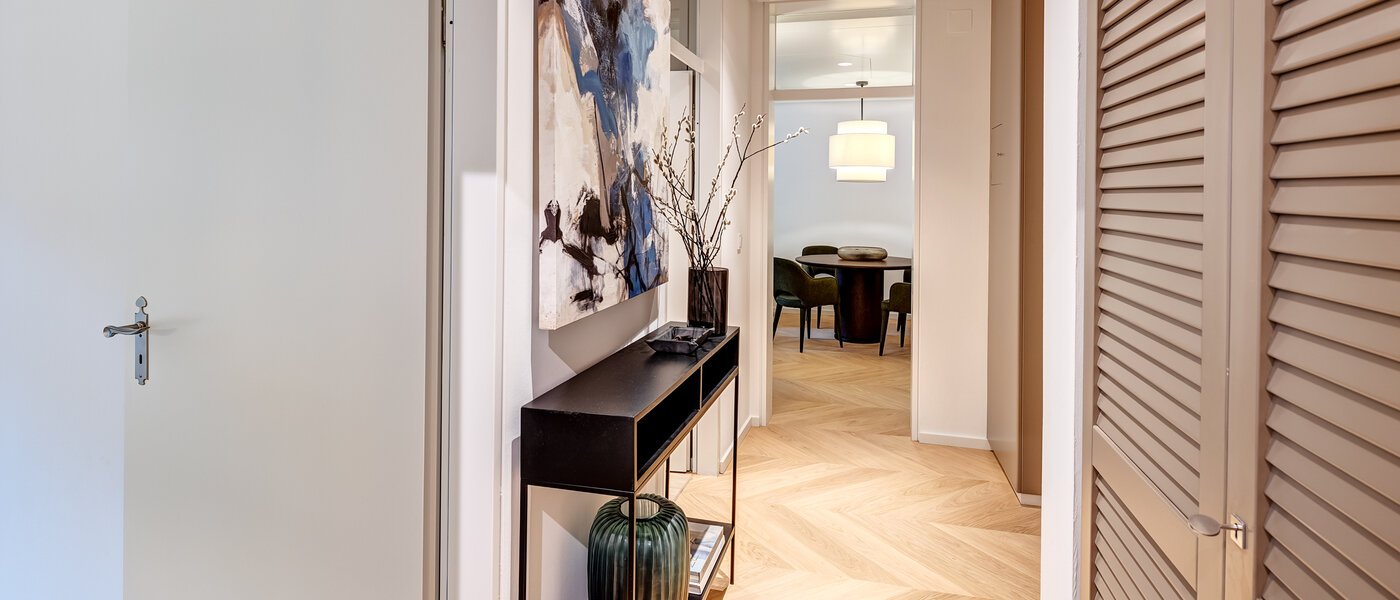 Lapos München Herzogpark 01 Folyosó/folyosó 13940